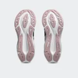 Championes de running Asics modelo Dynablast 5, con capellada de malla jacquard en tonos gris y negro, y entresuela blanca con tecnología de amortiguación.