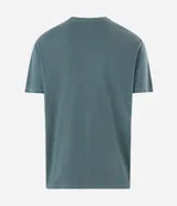 Remera de algodón con efecto lavado gastado, cuello redondo y mangas cortas. Presenta un diseño con estampa frontal localizada con lettering West Coast y un calce levemente suelto.
