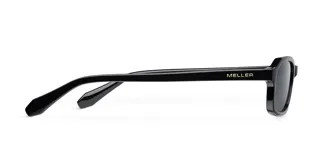 Lentes de sol con montura rectangular de bordes redondeados en color negro. Cuentan con lentes polarizadas oscuras con protección UV400.