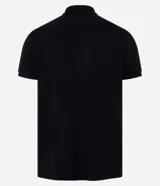Remera polo slim negra de algodón con textura acanalada, cuello clásico con botones y mangas cortas.