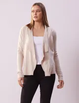Cardigan tejido color beige, marca Vila Milano, con frente abierto y mangas largas.