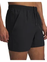 Short deportivo Under Armour de la colección Project Rock Ultimate, color negro, confeccionado en tejido elástico ligero con cintura elástica y bolsillos.