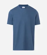 Remera de media malla verde militar con cuello redondo y mangas cortas, de corte clásico.