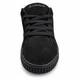 Zapatillas Airwalk modelo One Total Black, color negro, de diseño urbano con suela de goma texturizada y cordones al tono.