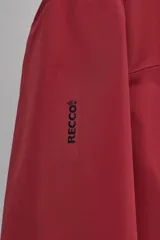 Cazadora deportiva de esquí con diseño bicolor en tonos negro y verde oliva. Presenta capucha amplia con visera, cierre frontal con cremallera termosellada, bolsillos frontales y en manga con cierres impermeables, y aberturas de ventilación en las axilas. Incluye faldón interior antinieve, puños ajustables y tecnología de rescate RECCO.