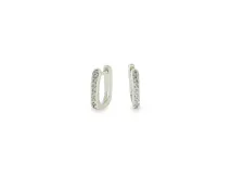 Aros de bronce plateado con diseño rectangular y zirconias engarzadas en el frente, con cierre a presión.