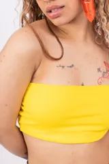 Top strapless de algodón con lycra, color rosa.