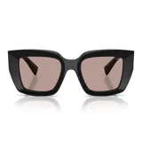 Lentes de sol Miu Miu modelo B05 con armazón cuadrado de acetato negro y cristales tintados.