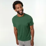 Camiseta de manga corta y cuello redondo, de corte recto y color verde.