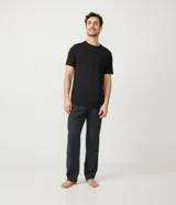 Pantalón de pijama masculino con estampa cuadrillé, cintura elástica y ajuste.