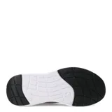 Championes deportivos Topper de diseño versátil, confeccionados en mesh gris con refuerzos sintéticos en negro y detalles en fucsia. Presentan mediasuela blanca con amortiguación y suela de goma con tracción.