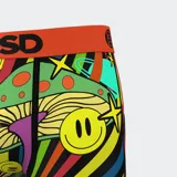 Calzoncillos bóxer estampados con hongos, planetas, estrellas y caritas sonrientes sobre un fondo de rayas de colores. Cintura elástica naranja con logo PSD.