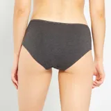 Pack de tres culottes de algodón en color negro, gris y blanco con detalle de encaje en la cintura.