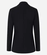 Blazer alargado slim de Cortelle, color blanco, confeccionado en punto roma con solapas, bolsillos embutidos y cierre delantero de dos botones.