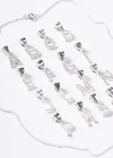 Collar de plata 925 con cadena de eslabones finos y dije con la letra 'A' incrustada con circonias.