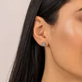 Aros de tornillo de plata 925 con piedra amazonita rectangular.