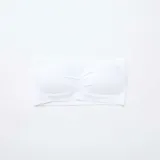 Pack de dos tops tipo bandeau sin costuras, confeccionados en tejido de canalé, con diseño strapless y detalle fruncido en el centro del pecho.
