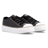 Zapatillas con plataforma John Foos modelo 752 All Night, unisex, color negro. Capellada de eco cuero, forrería 100% de algodón, plantilla extraíble de caucho moldeado y base textil, cordones de algodón encerado, ojalillera color bronce y suela exterior de caucho vulcanizado de alta resistencia.