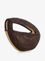 Bolso de mano artesanal de rafia color beige con detalles en marrón.