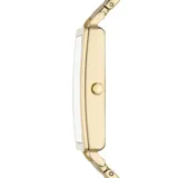 Reloj Skagen Hagen Lille con caja rectangular dorada de acero inoxidable y malla metálica dorada. Esfera dorada con agujas e indicadores minimalistas. Resistente al agua hasta 30 metros.