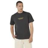 Remera de algodón color negro con estampado frontal pequeño en color amarillo con el logo y nombre de la marca Rip Curl.