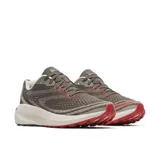Championes de running Merrell Morphlite para hombre, de color marrón topo con suela blanca y detalles en rojo. Parte superior de tejido jacquard transpirable, entresuela de espuma y suela con tracción para diversos terrenos.