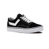 Championes Pony de estilo casual, confeccionados en una combinación de lona y gamuza color negro. Presentan el icónico logo de la marca en blanco en los laterales, cordones blancos y suela de goma blanca con una línea negra decorativa.