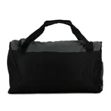 Bolso deportivo tipo duffel bag de la marca Diadora, bicolor rojo y negro. Presenta un compartimento principal con cierre y un bolsillo lateral de malla con cierre. Cuenta con asas de mano y una correa ajustable para llevar al hombro.