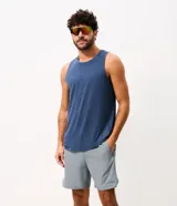Bermuda deportiva Get Over de tejido ripstop, color gris, con cintura elástica, cordón ajustable, bolsillos laterales con cierre y estampa localizada.