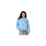 Hoodie de Eme Studios modelo Wander Blue Cropped Boxy Full Zip, con diseño de rayas horizontales en celeste y blanco, cierre frontal completo y capucha. Cuenta con un estampado circular rojo en el pecho con inscripciones y un bolsillo tipo canguro dividido por el cierre.