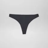 Pack de dos braguitas brasileñas color beige con borde de puntilla.