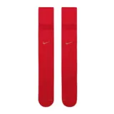 Medias de fútbol Nike VaporFast, color rojo con logo de la marca bordado en dorado. Diseño ergonómico con tejido transpirable y refuerzos en zonas clave para mayor rendimiento deportivo.