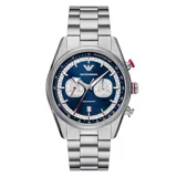 Reloj cronógrafo Emporio Armani modelo Racer con caja y pulsera de acero inoxidable plateado. Presenta una esfera azul con subesferas plateadas, función de fecha y bisel con escala taquimétrica.