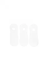 Pack de tres pares de medias invisibles color blanco.