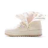 Bota de media caña color blanco, con plataforma y cordones.