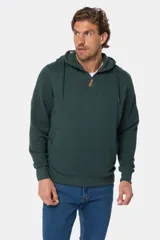 Canguro de felpa color azul marino, con medio cierre frontal y capucha. Presenta un bolsillo canguro frontal y detalles en cuero ecológico en el tirador del cierre.