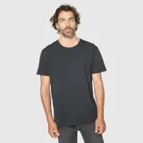 Remera de algodón orgánico color gris oscuro, de corte recto y manga corta.