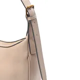 Cartera tipo hobo color beige de cuero sintético con asa ajustable, forro interior textil y bolsillo interno con cierre.