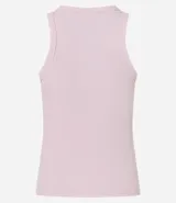 Musculosa básica verde claro de ribana de algodón con textura acanalada y cuello redondo.