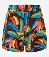 Short runner de tiro medio con cintura elástica y cordón ajustable. Confeccionado en una mezcla de viscosa y lino, presenta un estampado tropical colorido sobre fondo marrón, con bolsillos laterales y bajo redondeado.