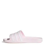 Sandalias de baño Adidas Adilette, color rosa claro con las tres bandas clásicas de la marca en color blanco en la tira ancha superior.