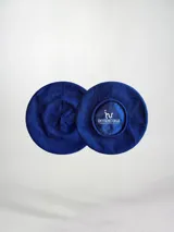 Set de boinas de hilo de algodón en colores azul, celeste, blanco, beige, amarillo, marrón, verde, salmón y rosa.