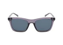 Lentes de sol INVU con marco rectangular transparente color lila y lentes polarizadas grises.