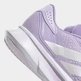 Championes de running Adidas modelo Duramo SL 2, color lila con detalles plateados. Presentan una parte superior de malla técnica transpirable, cierre de cordones, mediasuela LIGHTMOTION para mayor amortiguación y suela Adiwear resistente al desgaste.