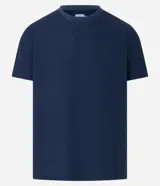 Remera masculina de manga corta, cuello redondo y color marrón oscuro, confeccionada en tejido acanalado de poliéster y algodón.