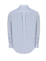 Camisa de manga larga RKF de corte clásico, color celeste con rayas verticales blancas. Cuenta con cuello italiano, bolsillo en el pecho con el logo de la marca bordado y cierre frontal con botones blancos.
