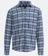 Camisa de franela de manga larga con estampado de cuadros en tonos azul y gris. Tiene cuello camisero y cierre frontal con botones.