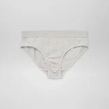 Pack de tres slips lisos en color rojo, gris y azul.