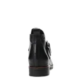 Botas de caña baja marca Bottero, confeccionadas en cuero negro, con taco bajo y detalle de hebilla metálica lateral.