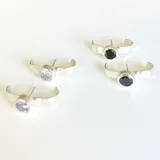 Aros trepadores de plata 950 con circonia, con opción de baño de oro 18k. Pueden usarse como trepadores simples o en par como trepador-caravana.